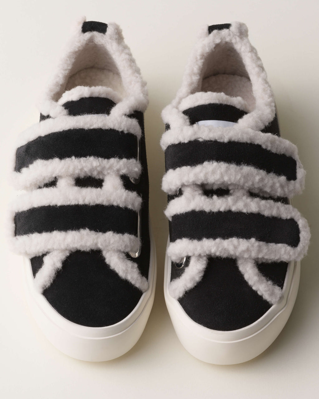Sneakers con strappo Inuikii Shearling Low Velcro, colore Nero, immagine 6 di 8