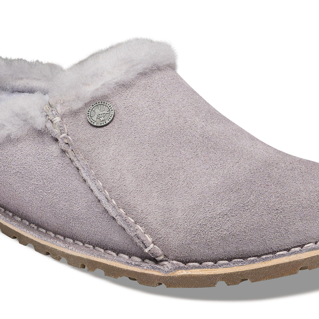 Pantofola in pelle scamosciata Birkenstock Zermatt Premium Shearling, colore Lavender Sky, dettaglio