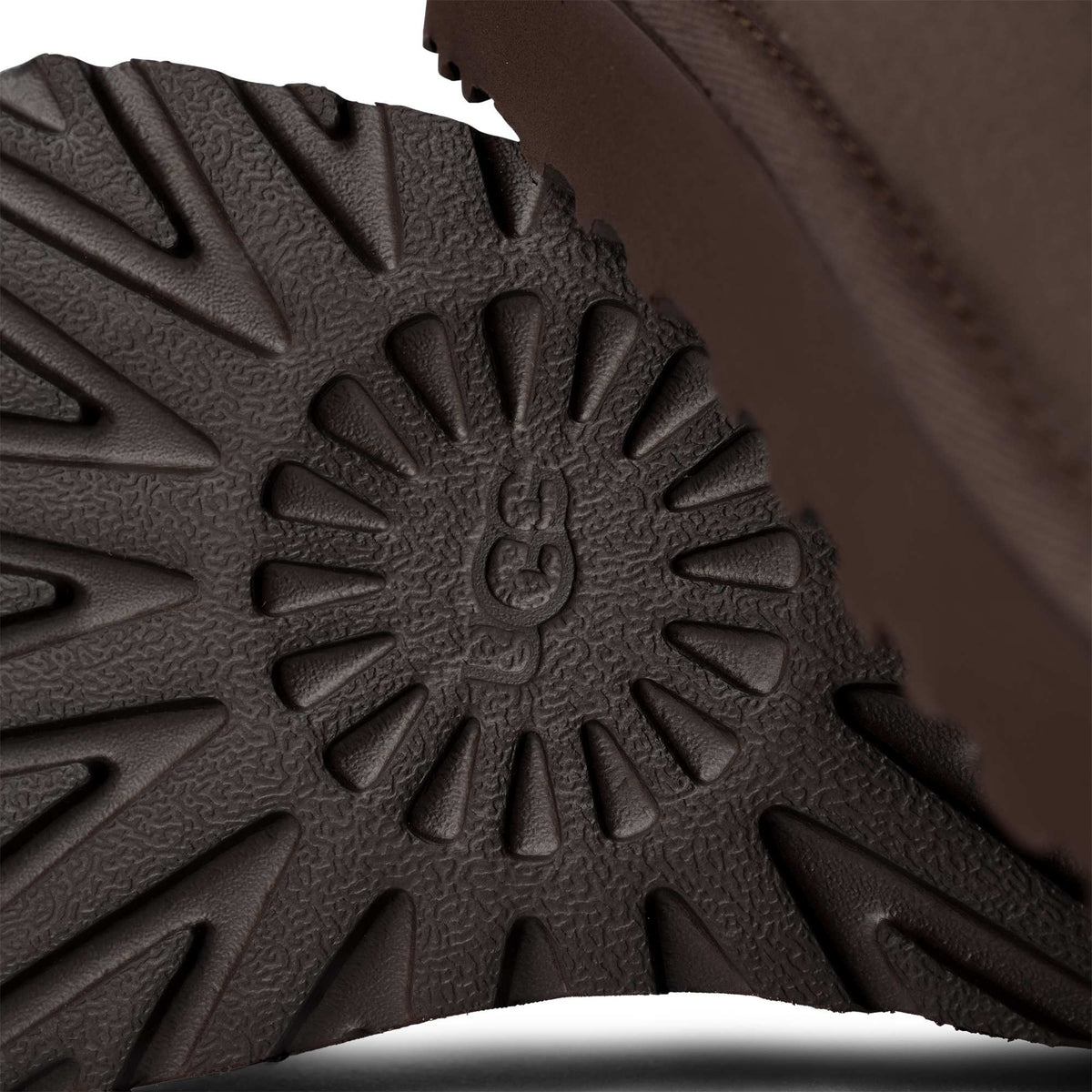 Stivaletto basso UGG Classic Ultra Mini in pelle scamosciata, colore Burnt Cedar, immagine 5 di 6