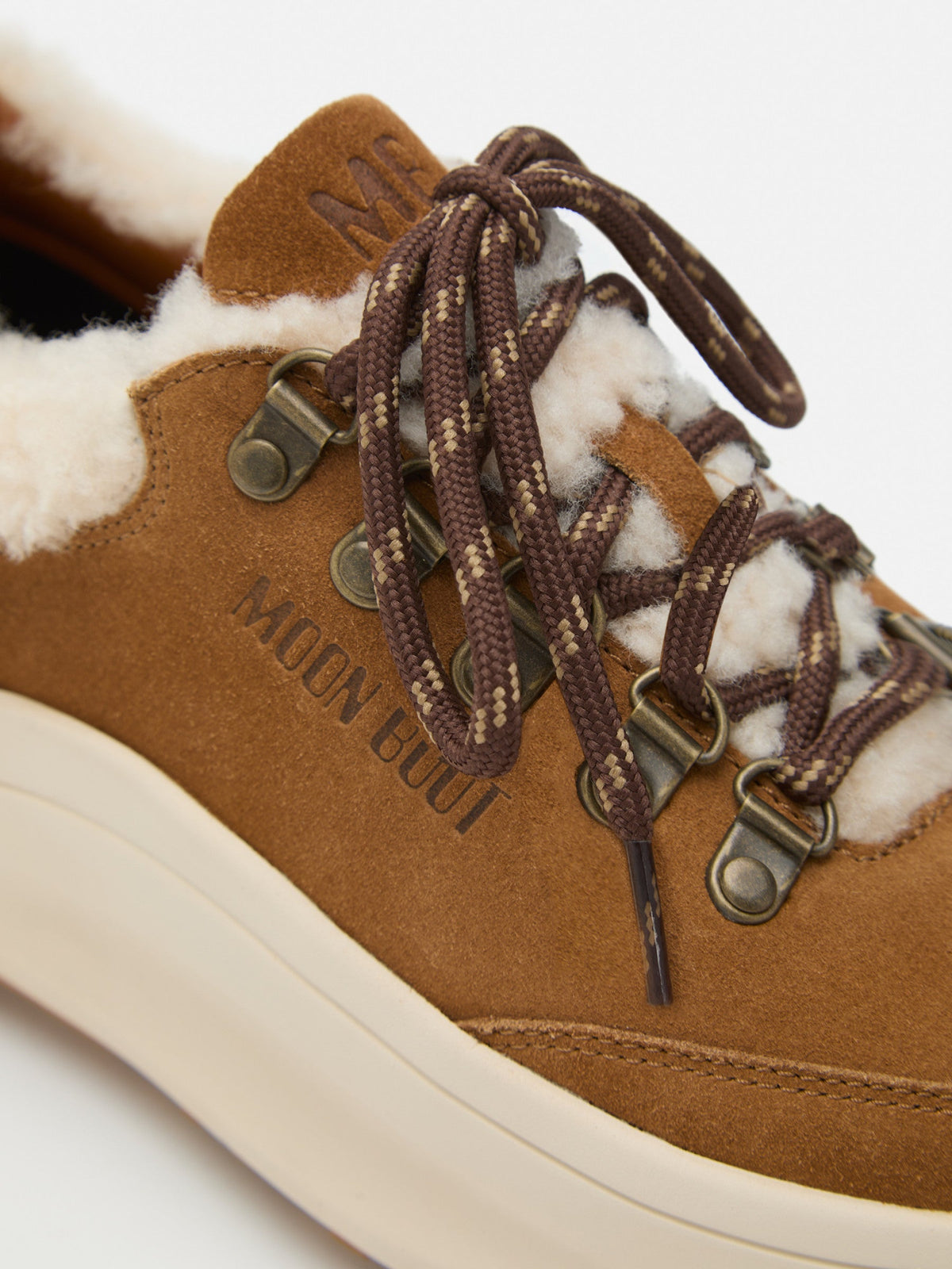 Sneakers in scamosciato bovino e pelle di pecora riccia Moon Boot Moon247 City Shearling, colore Cognac, immagine 3 di 5