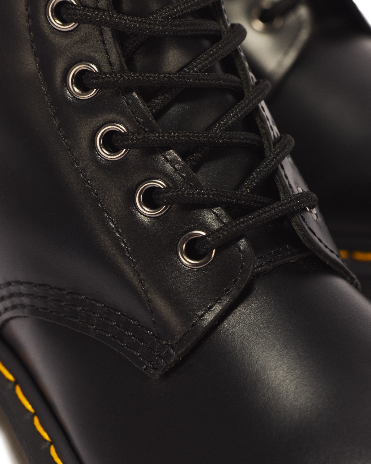 Anfibio Dr. Martens 1460 Serena in pelle con fodera sintetica, colore Nero, immagine 3 di 8