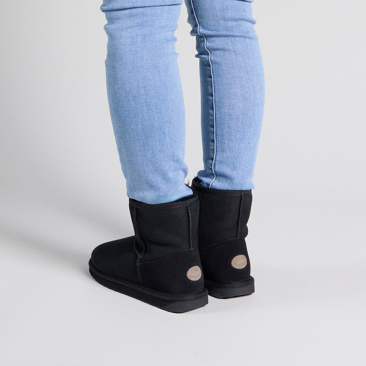 Stivaletto EMU Australia Stinger Mini con fodera in pelle di pecora, colore Nero, immagine 4 di 8