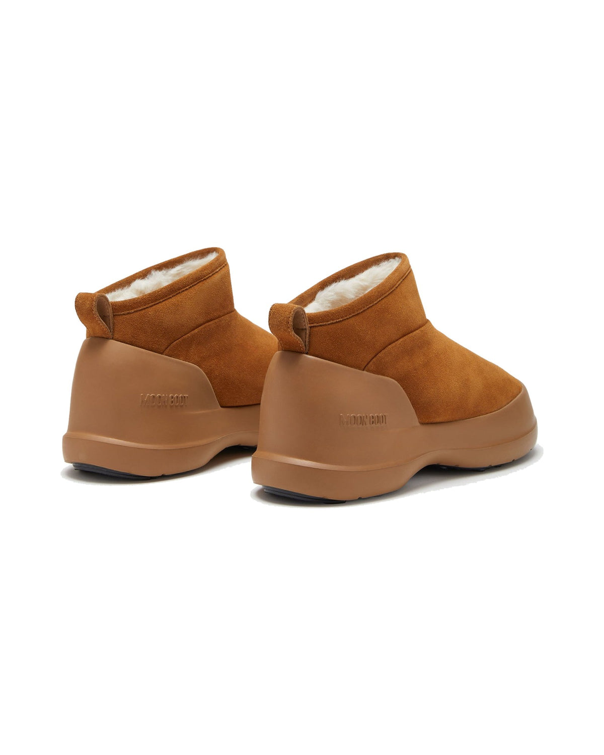 Stivaletto basso in scamosciato bovino Moon Boot Mezzaluna Low, colore Cognac, immagine 2 di 4
