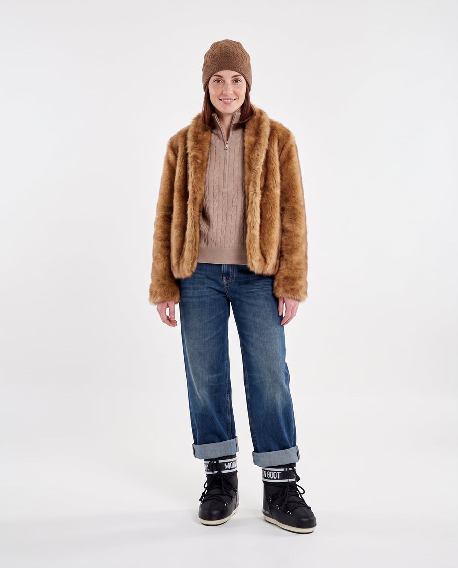 Outfit «Weekend in montagna» indossato da una donna