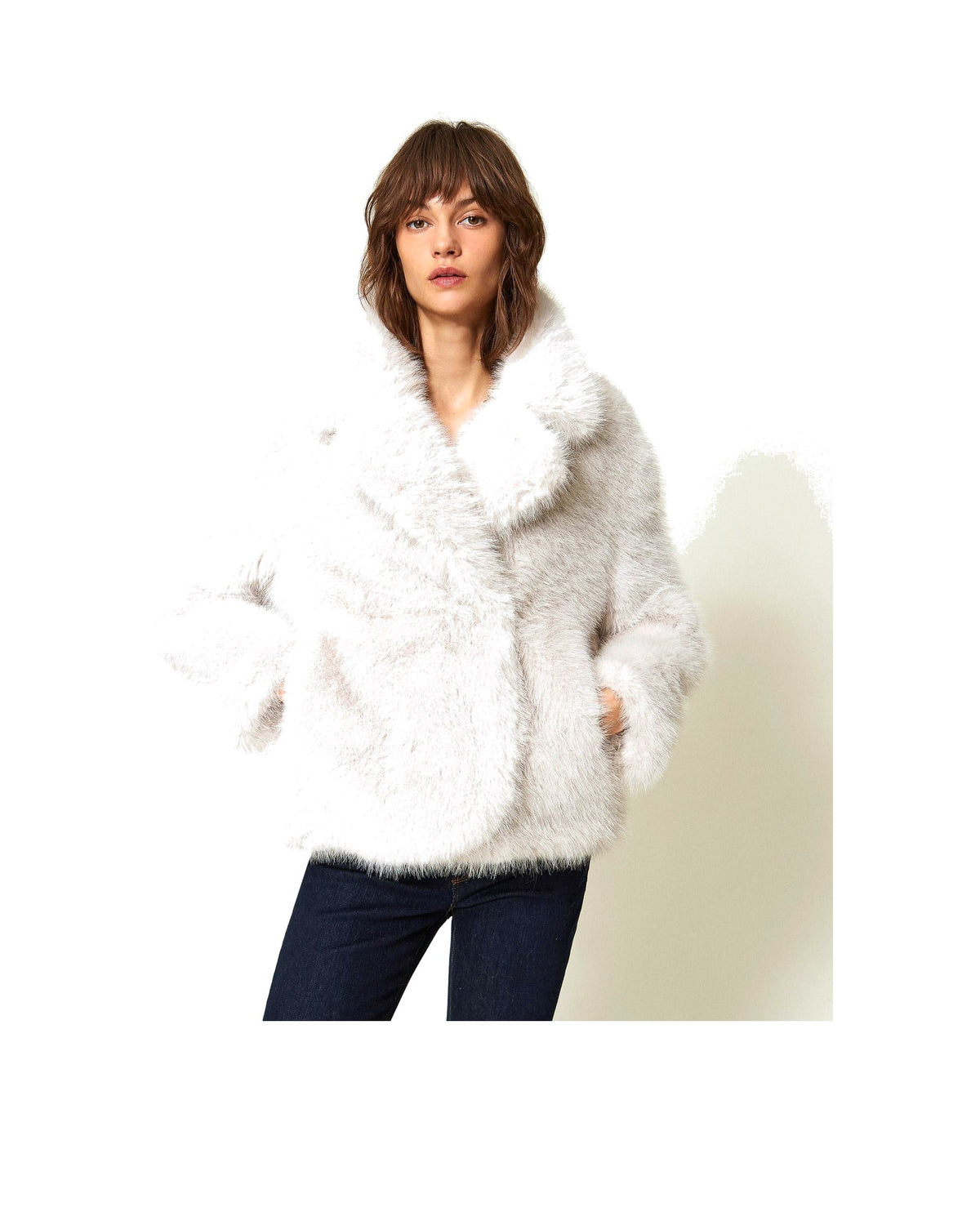 Twinset Milano cappotto corto effetto teddy in poliestere, colore Soft Grey (grigio chiaro), immagine 3 di 7