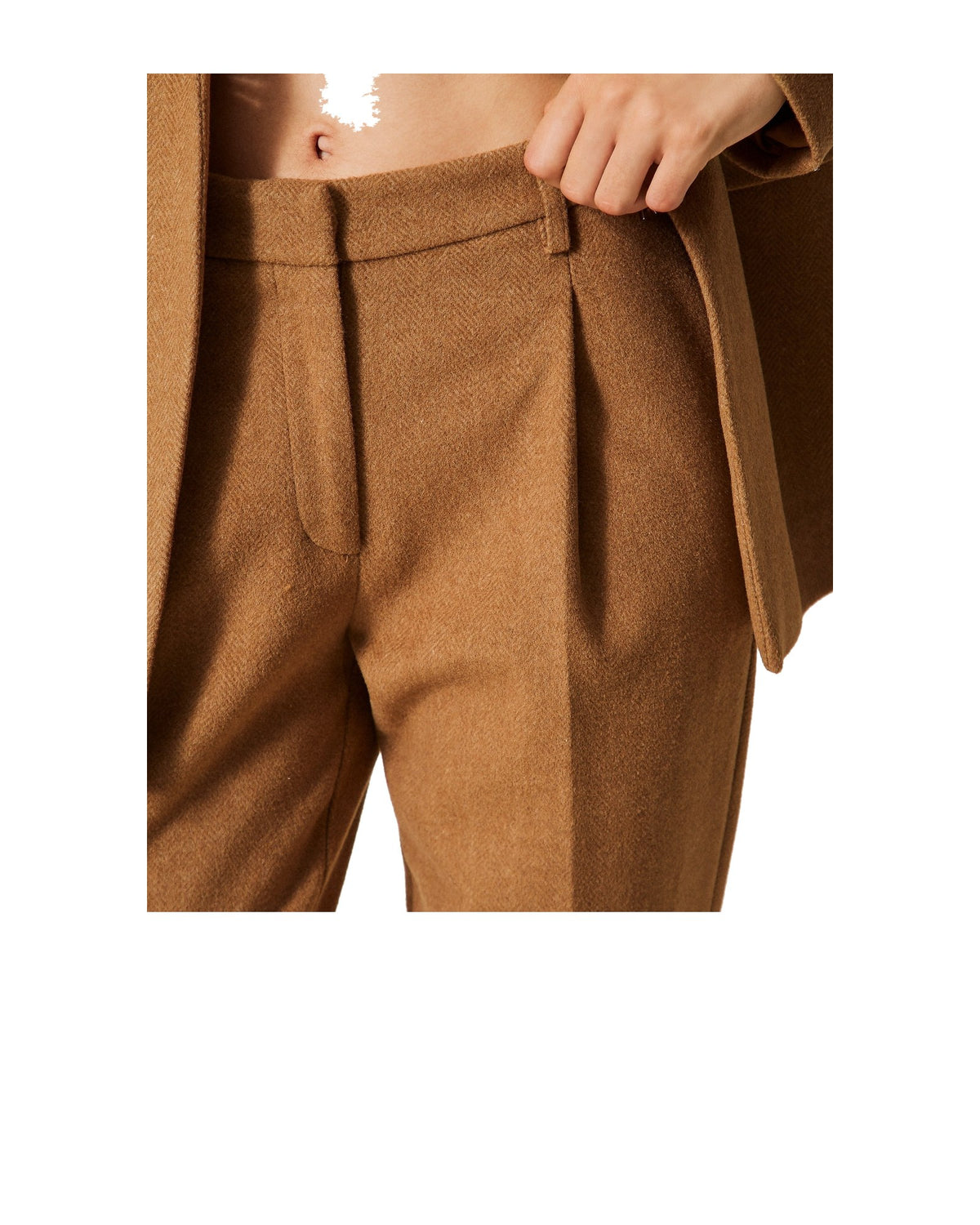 Twinset Milano pantaloni a sigaretta in misto lana chevron, colore Toffee Herringbone, immagine 5 di 6