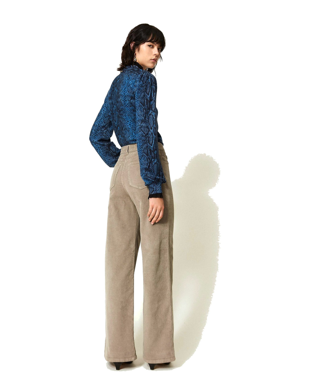 Twinset Milano pantaloni ampi in velluto a costine, colore mastice, immagine 3 di 6