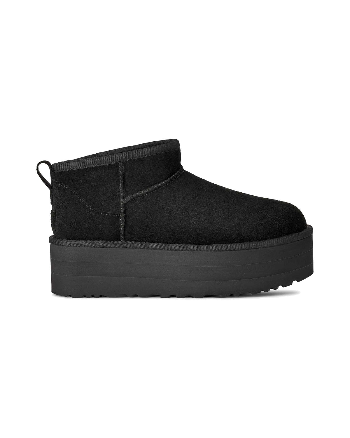 Stivaletto UGG Classic Ultra Mini Platform in pelle scamosciata con plateau, colore Nero, vista principale