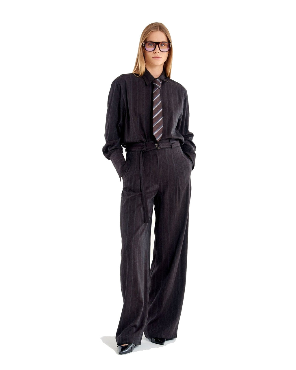 Vicolo pantaloni palazzo gessati con pinces, colore grigio gessato, vista principale